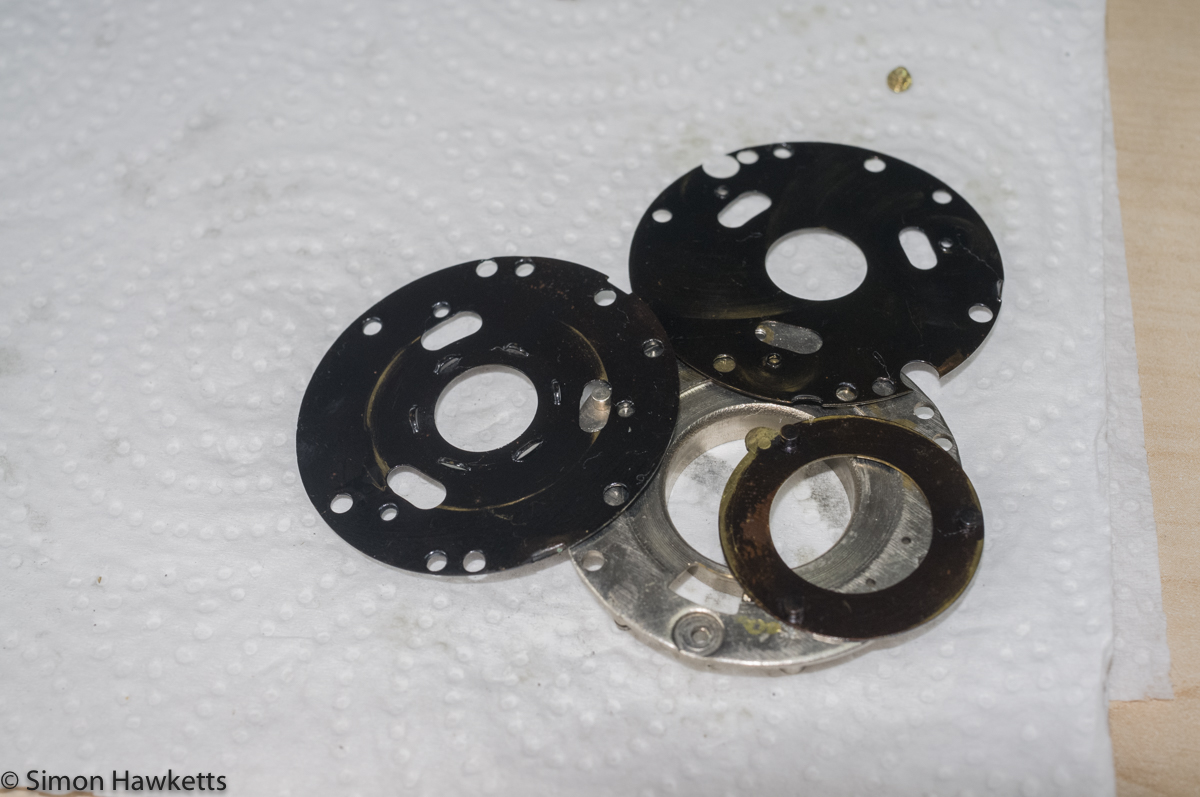 Servicing the Argus A2F - shutter components treated with teflon coating