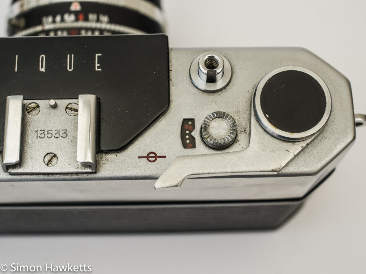 Taron Unique 35mm rangefinder camera frame counter and film advance