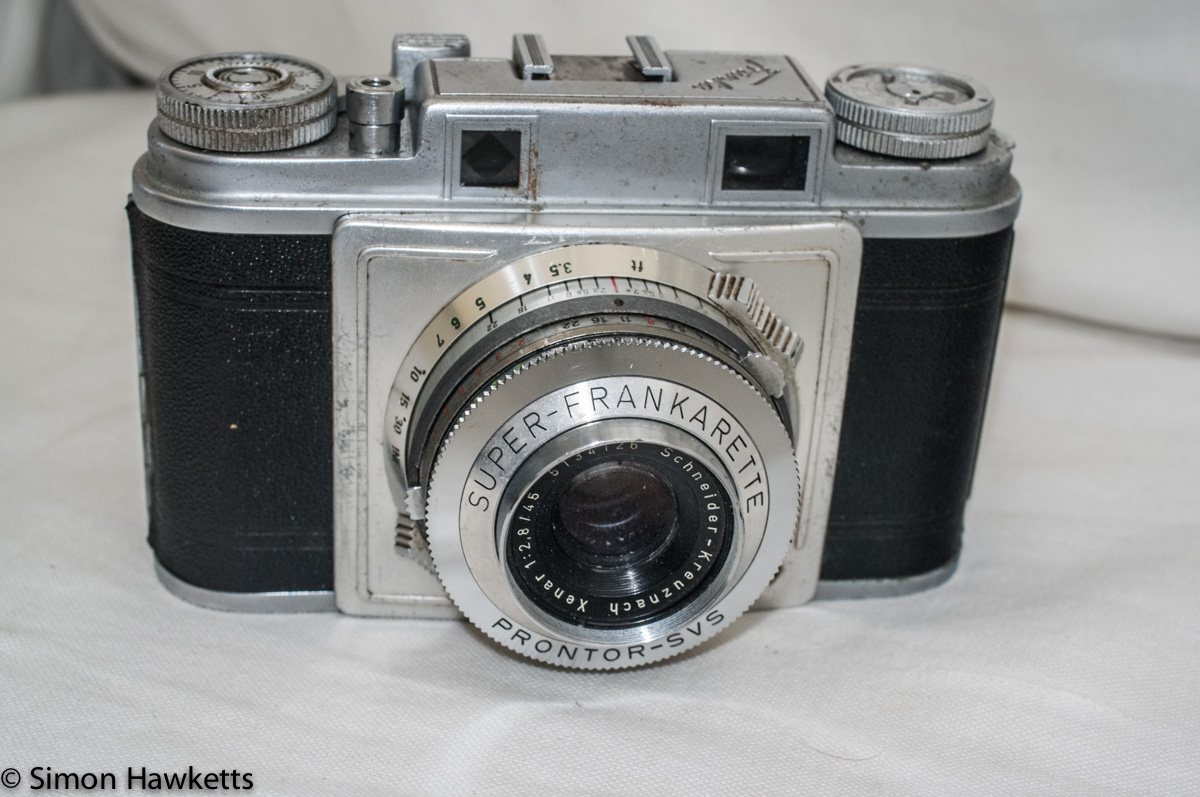A picture of the Franka Super Frankarette camera from 1957
