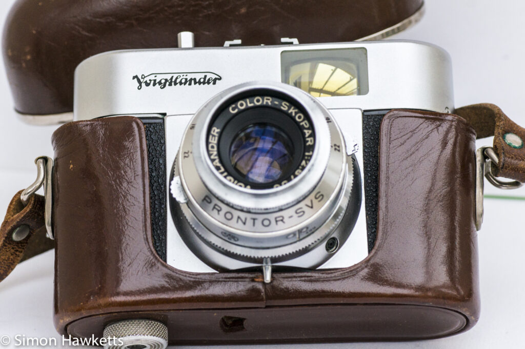 Voigtlander Vito B viewfinder camera fitted in case