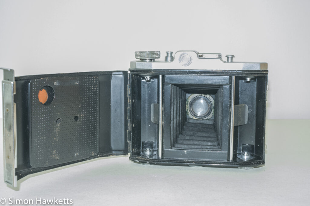 Waltax Junior Camera - Film chamber