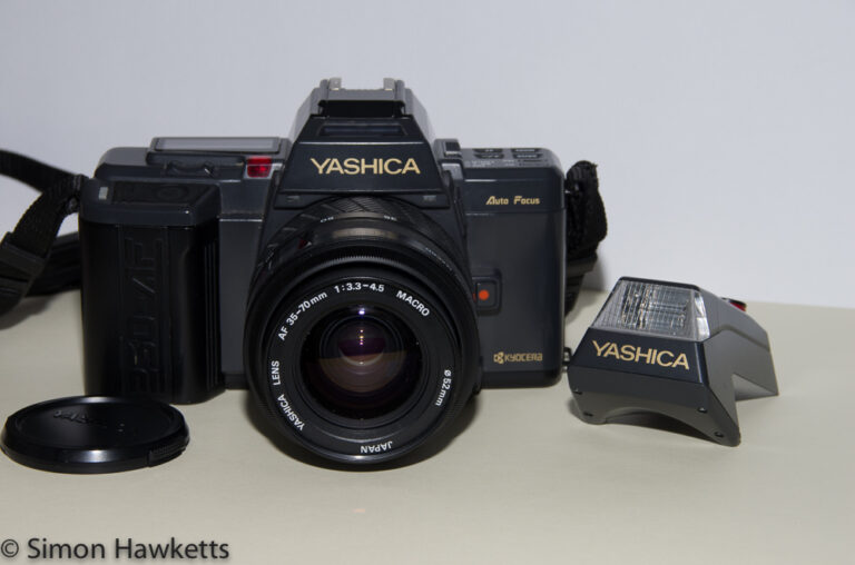 Yashica 230AF