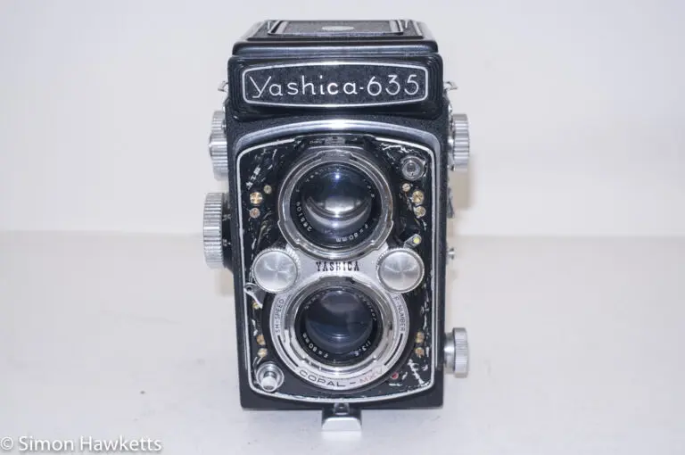 Yashica 635 TLR front view with trim missing