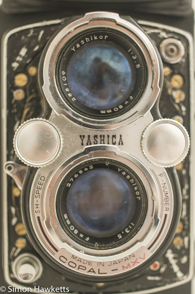Yashica 635 TLR Yashikor lens