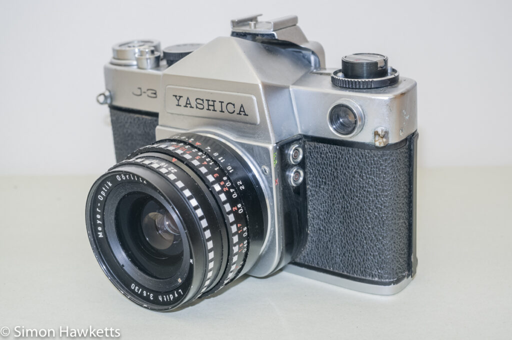 Yashica J-3 35mm slr camera - Side view showing light sensor