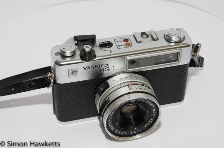 Yashica MG-1