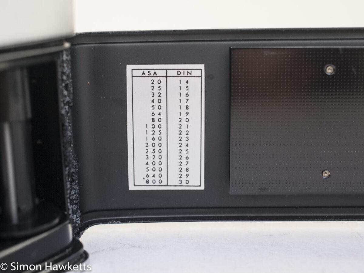 Yashica minister D film speed lookup table