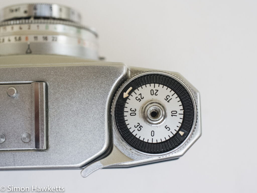 Zeiss Ikon Contina 35mm viewfinder camera film advance
