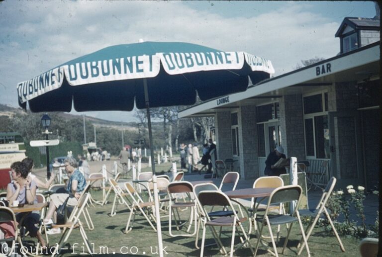 An outdoor cafe